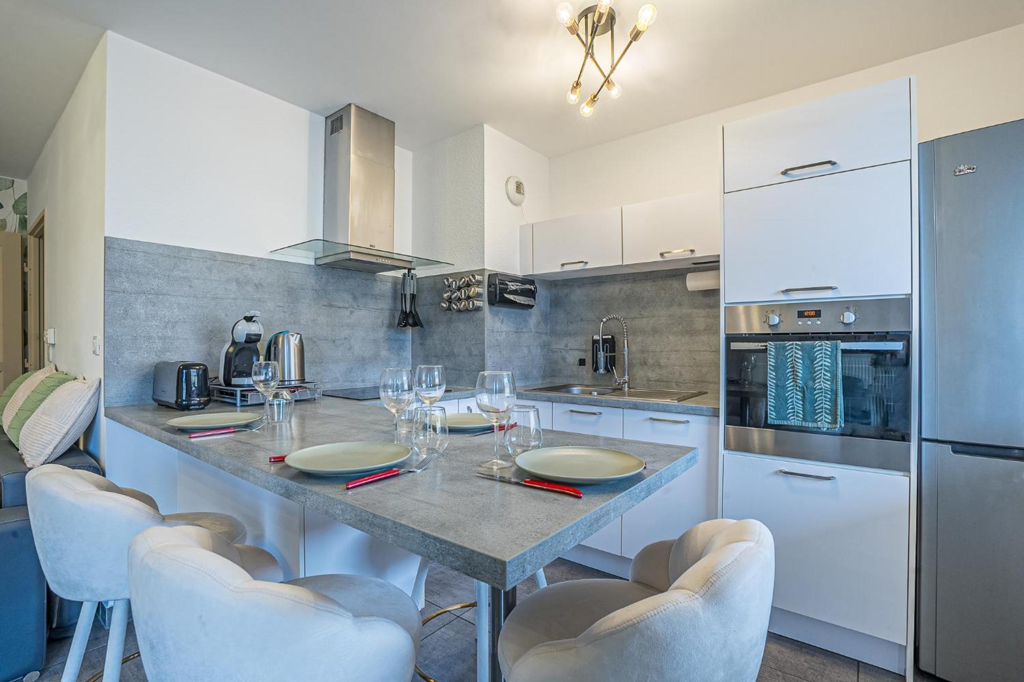 Woippy Spacieux - 4 Pers' - Balcon - 2 Lits - Parking מראה חיצוני תמונה