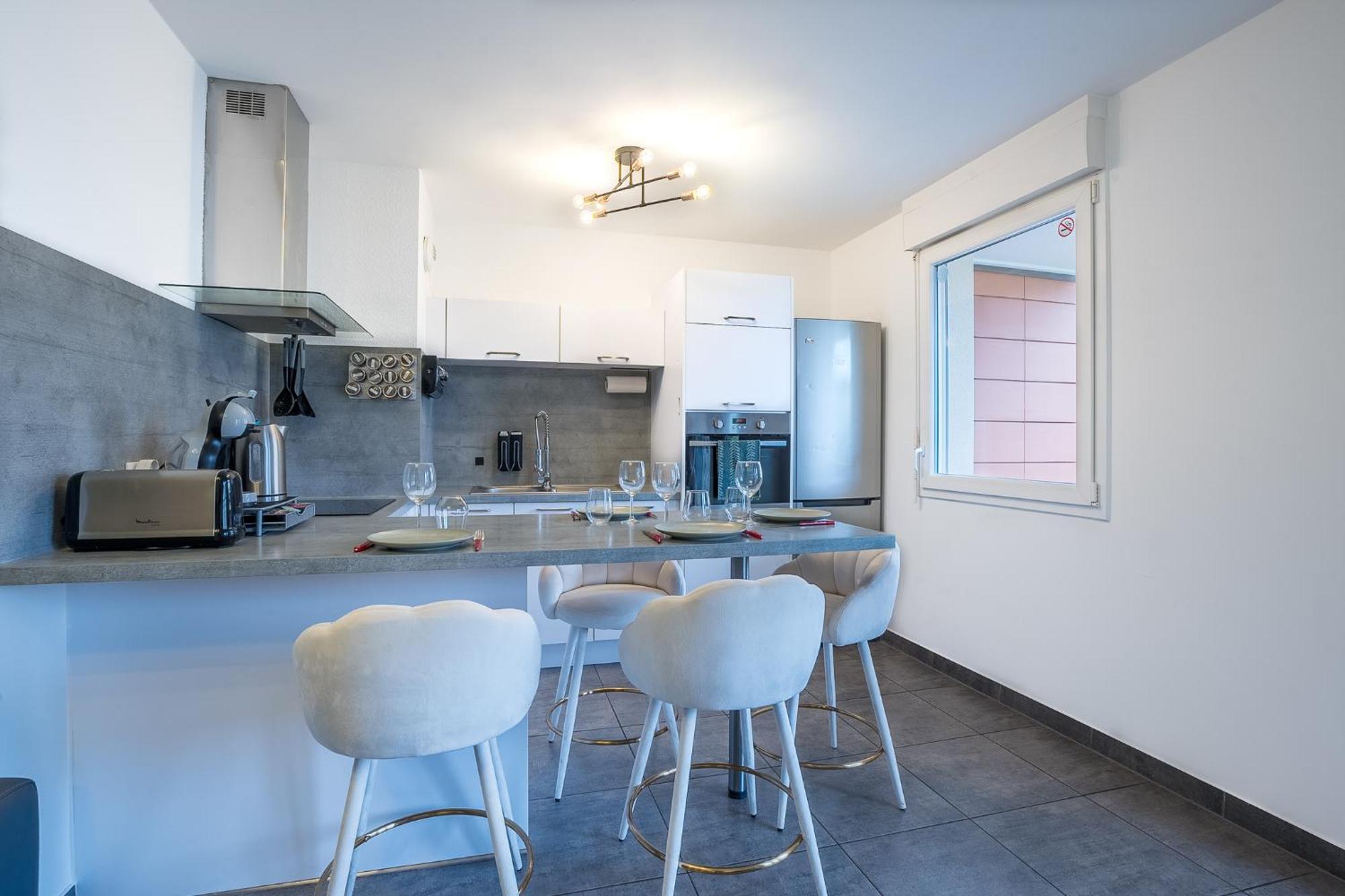 Woippy Spacieux - 4 Pers' - Balcon - 2 Lits - Parking מראה חיצוני תמונה
